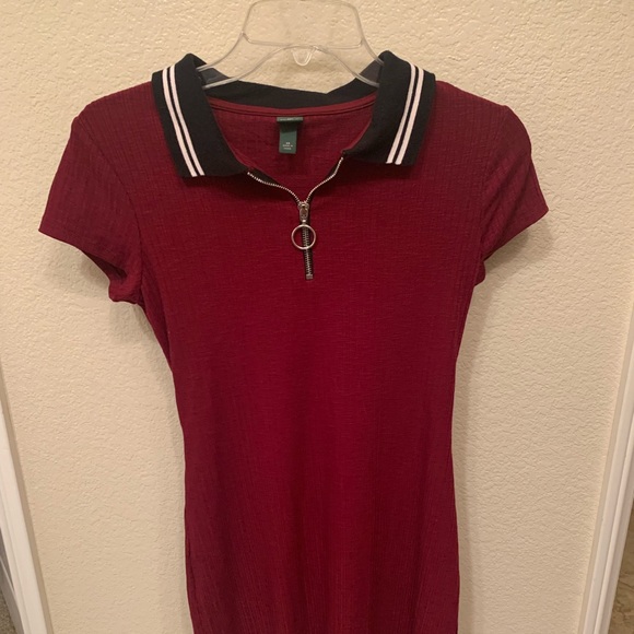 Maroonish red zip front dress - Picture 1 of 3